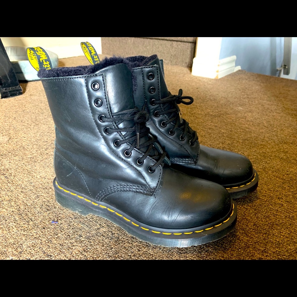 Doc martens fur lined boots